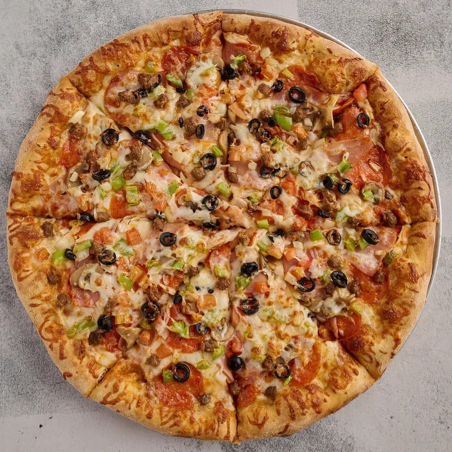 Pizza Full Extreme — todas las carnes con queso extra